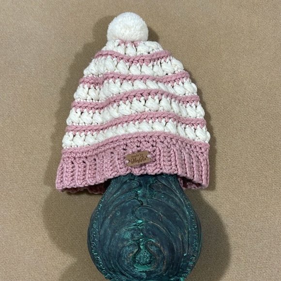 ROSEY PINK & IVORY CROCHETED TODDLER GIRLS HAT BY MEG RO #CANCER-SUCKS SIZE 2-3T - Picture 3 of 3